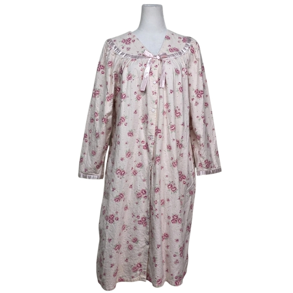 Celestial Dreams Pink Floral Long Sleeve Robe